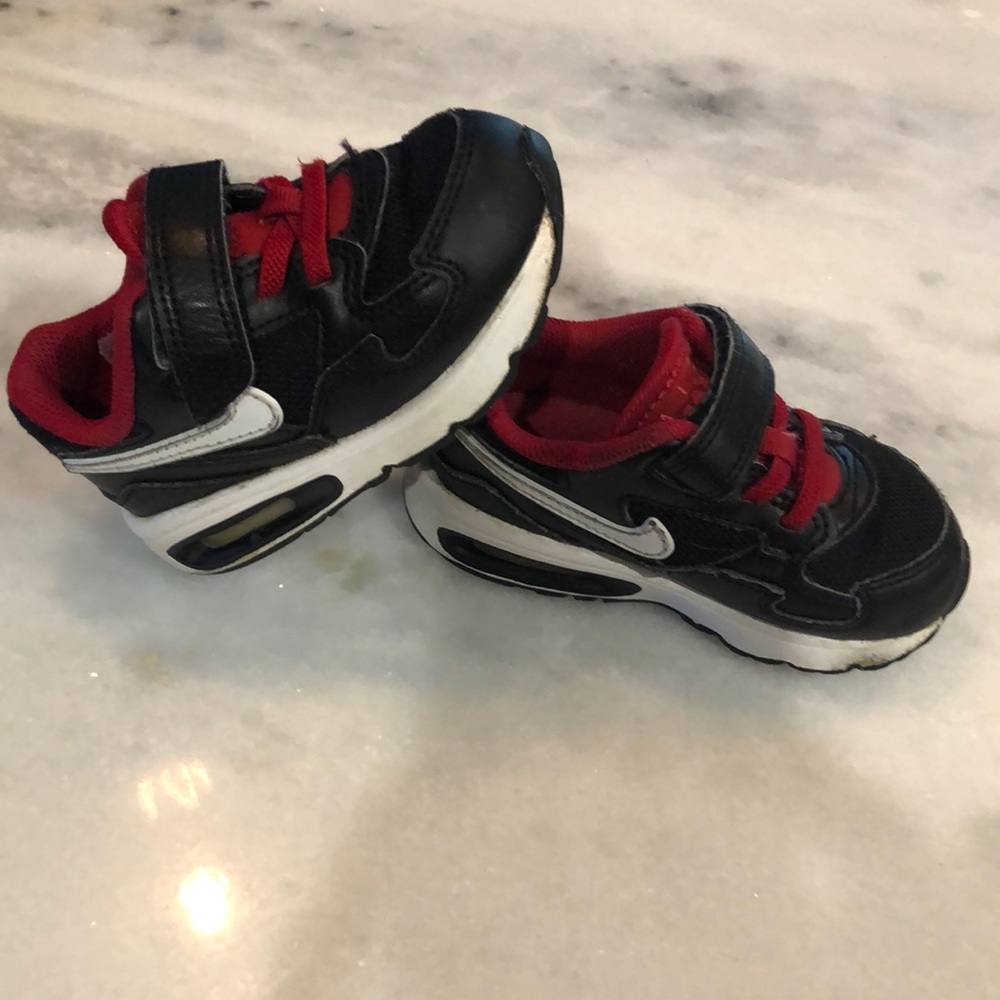 Nike toddler size 6
